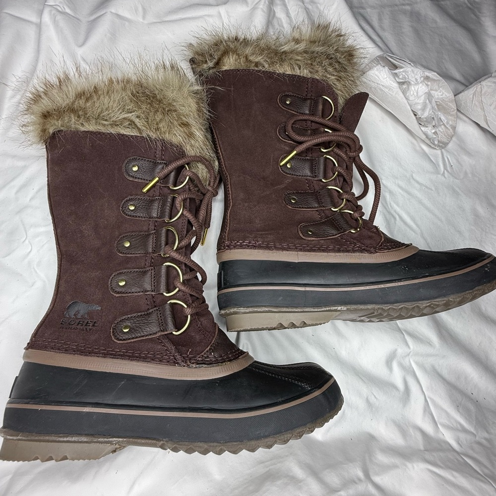 SOREL worn once